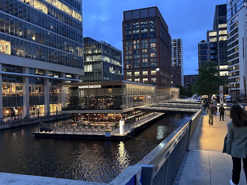 Hawksmoor Wood Wharf, Canary Wharf