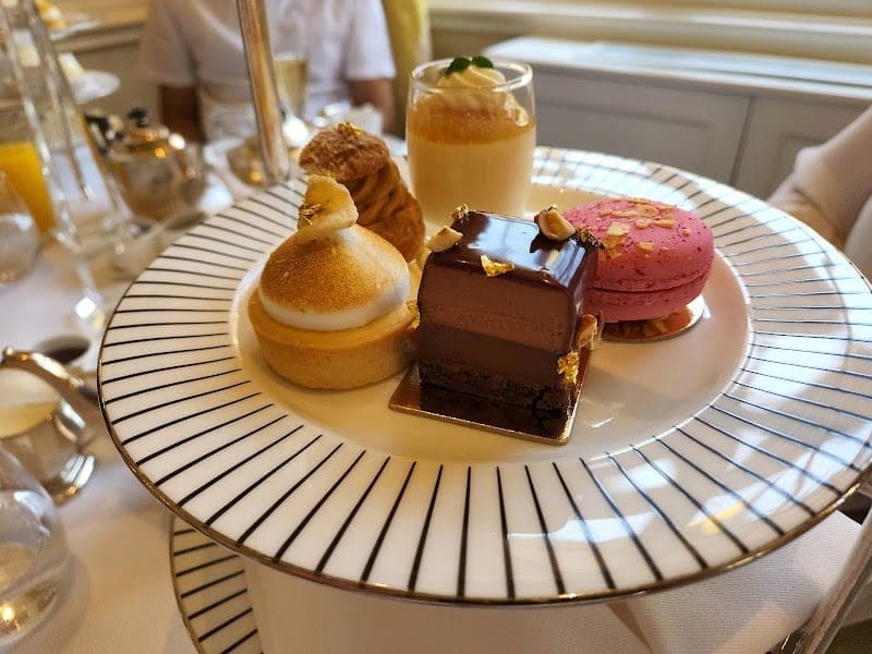 The Goring, photo 3
