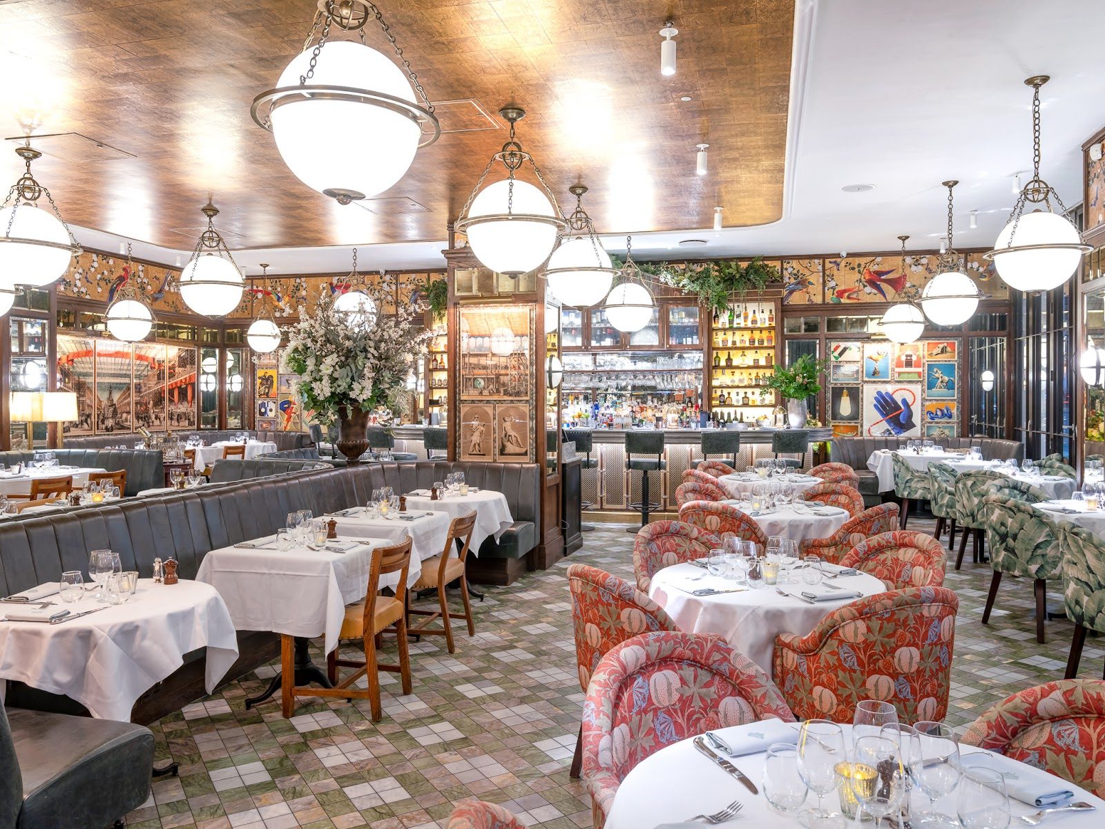 The Ivy Kensington Brasserie restaurant in Kensington, London
