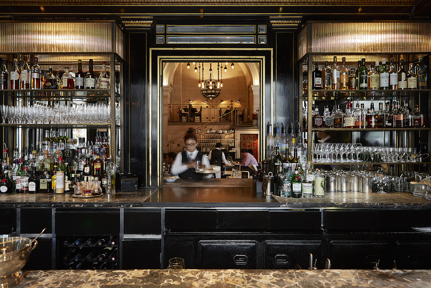 The Wolseley, photo 1